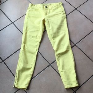 NWOT Tommy Hilfiger skinny ankle crop yellow jeans